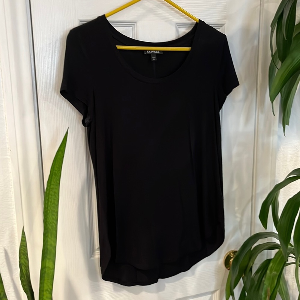 🖤 Express black scoop neck high low blouse size XS